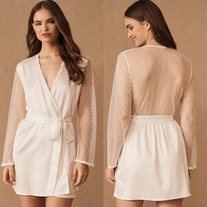Flora Nikrooz Sheer White Robe